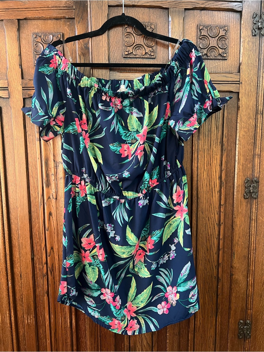 Blush Navy Tropical Floral Off Shoulder dress Size XL
